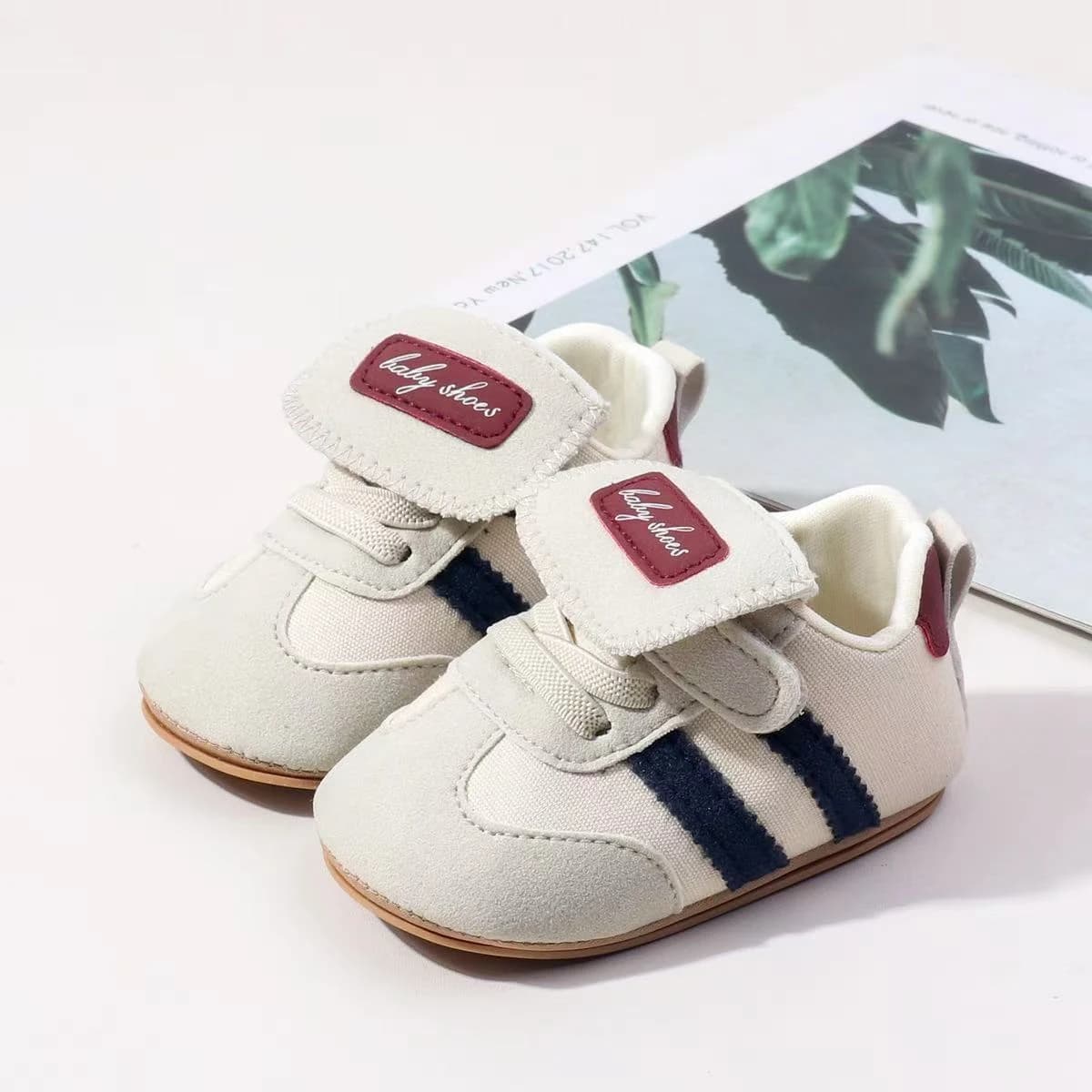 Label Runner · Ivory · Deep Navy